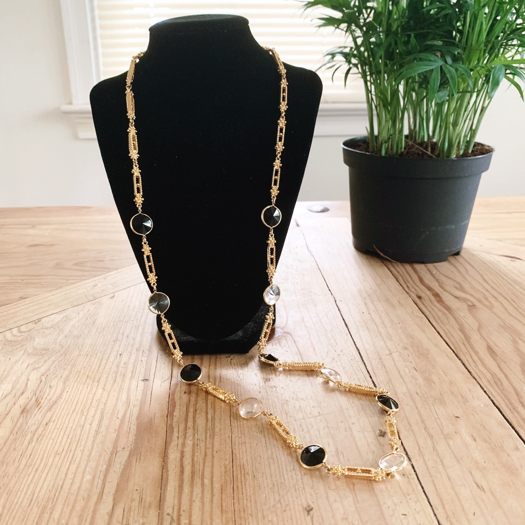 Vintage Gold Tone Chain With Gems